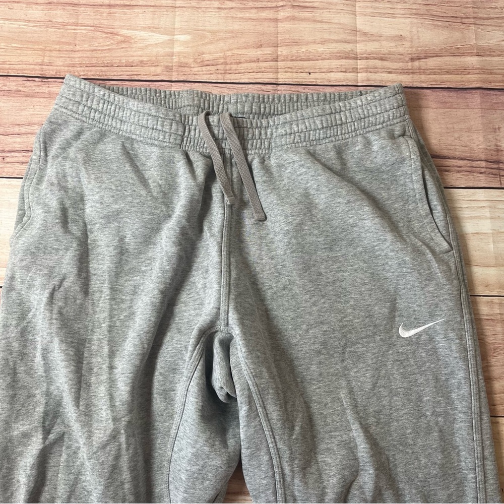 Nike Mens XL Club Fleece Jogger Tapered Pants Heather Gray 826431 063 *‎ - Picture 2 of 12